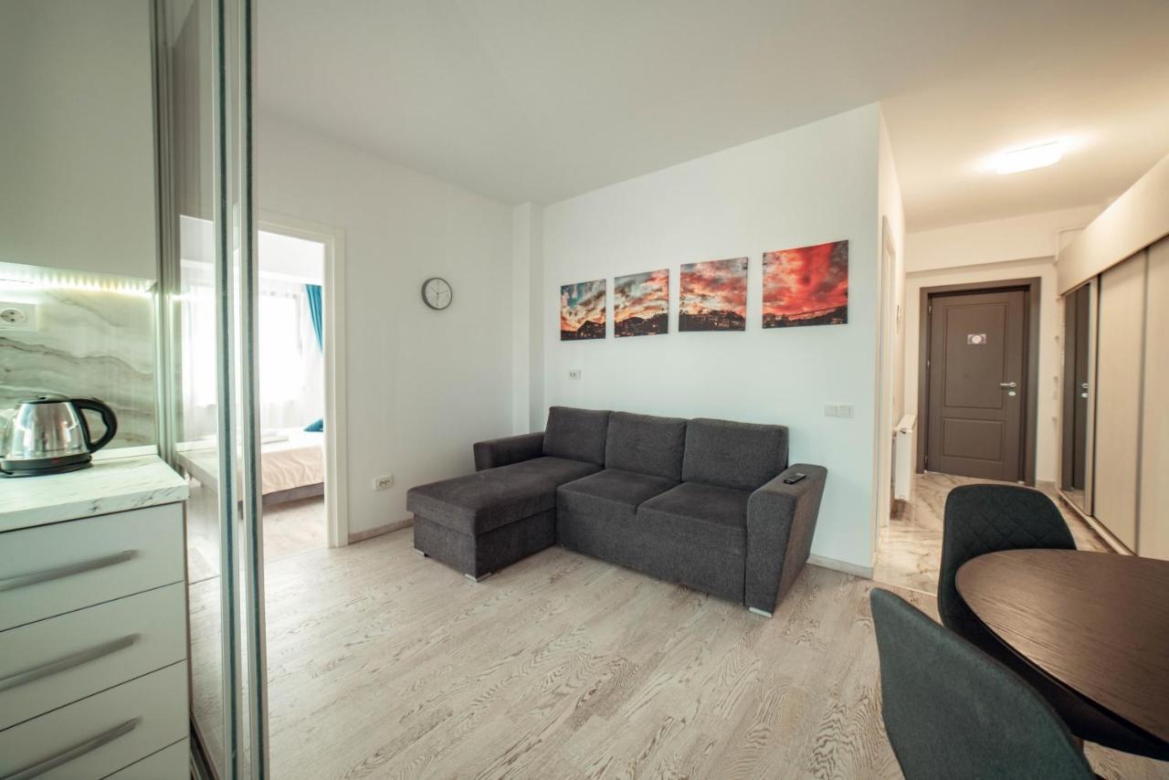 Cozy Aparthotel - Ultracentral Luxury Apartments Iasi Exteriör bild