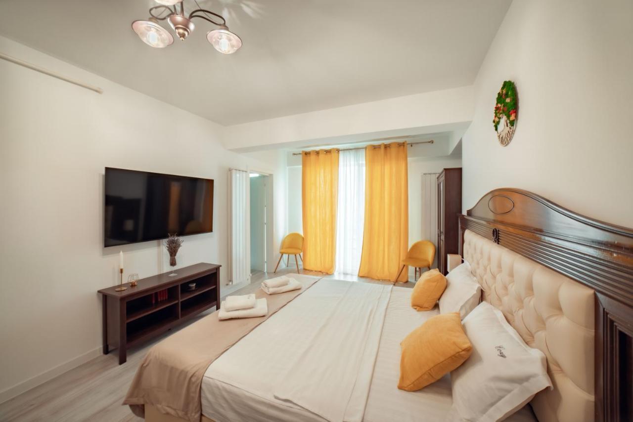 Cozy Aparthotel - Ultracentral Luxury Apartments Iasi Exteriör bild