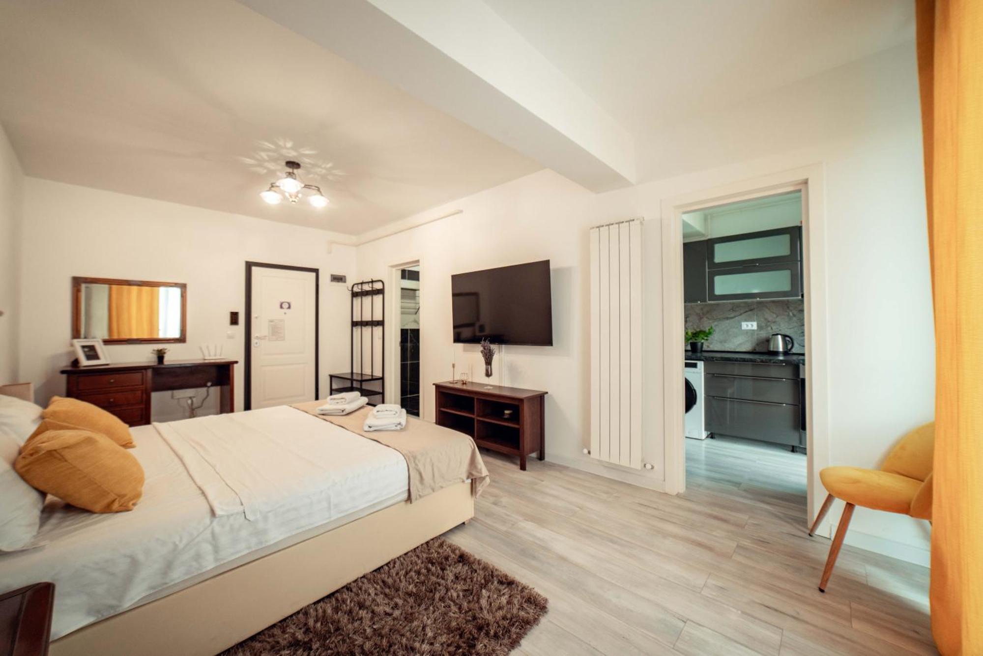 Cozy Aparthotel - Ultracentral Luxury Apartments Iasi Exteriör bild