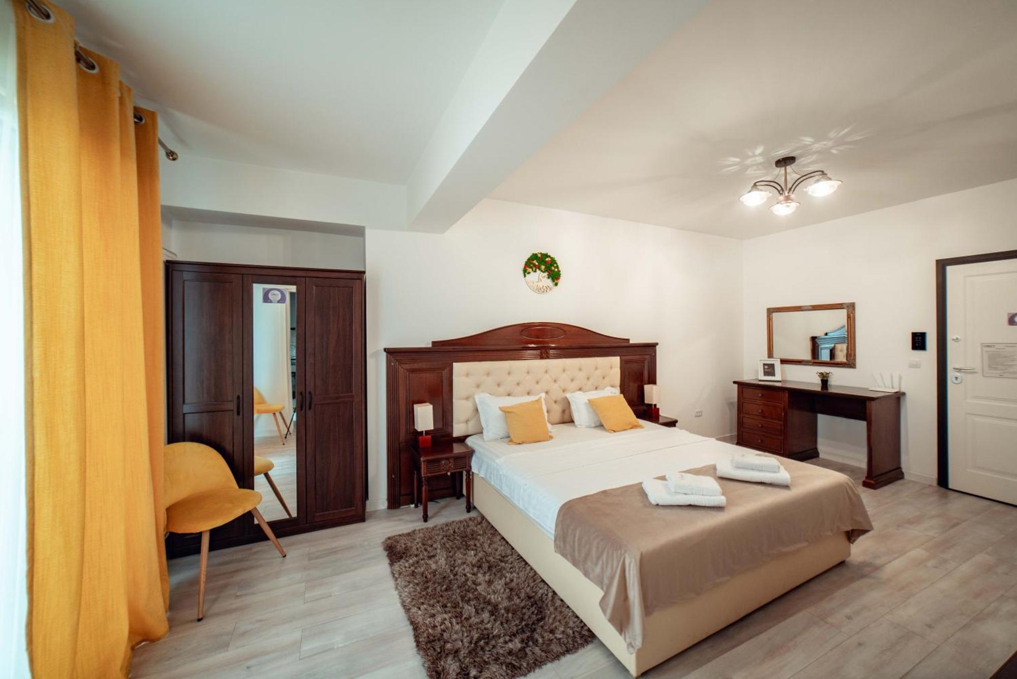Cozy Aparthotel - Ultracentral Luxury Apartments Iasi Exteriör bild