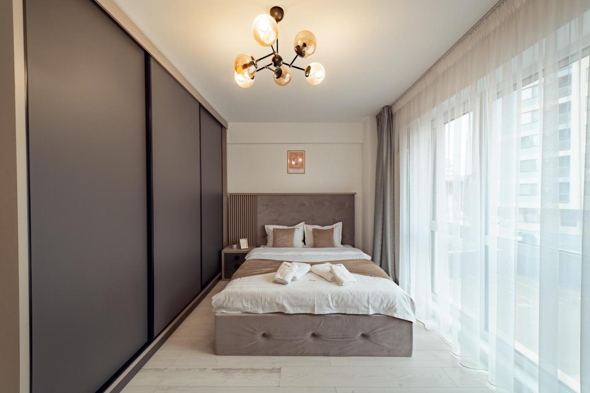 Cozy Aparthotel - Ultracentral Luxury Apartments Iasi Exteriör bild