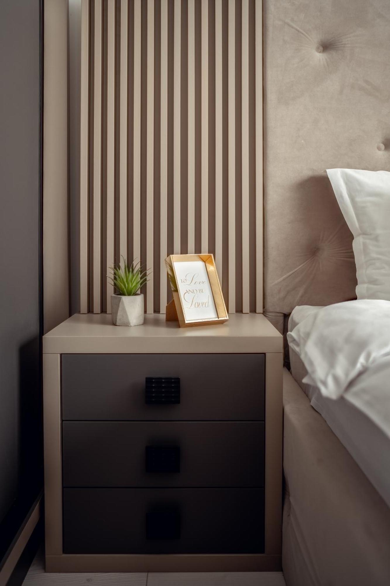 Cozy Aparthotel - Ultracentral Luxury Apartments Iasi Exteriör bild